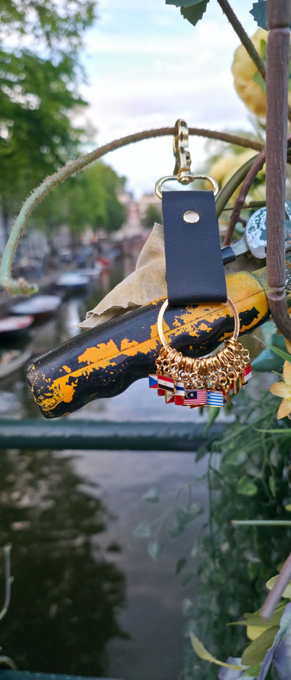 Flag Charm Gold